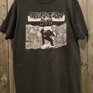 Vintage 80s Ska Punk Graphic Tee - Retro Hardcore Punk Style Art Shirt